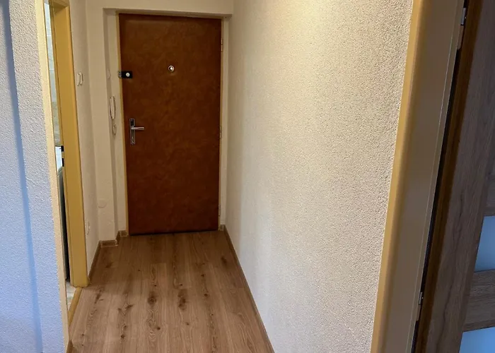 3 Apartment, Free Parking,